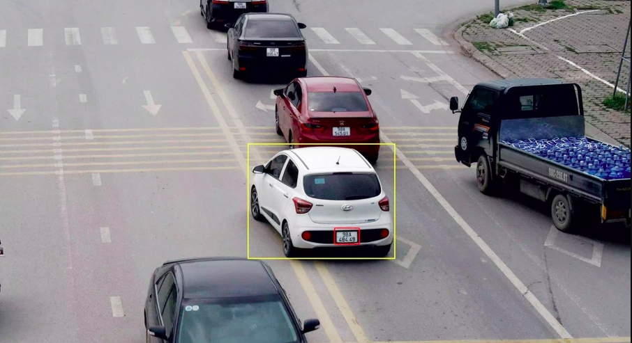 Cho mượn xe, bị phạt nguội, chủ xe hay người lái phải chịu trách nhiệm?